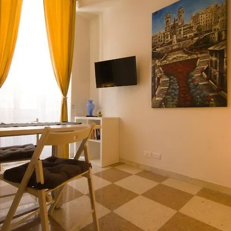 Una Notte Ai Musei * ローマ